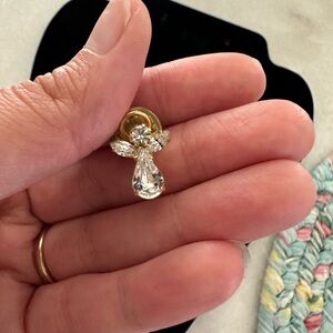 Angel pin